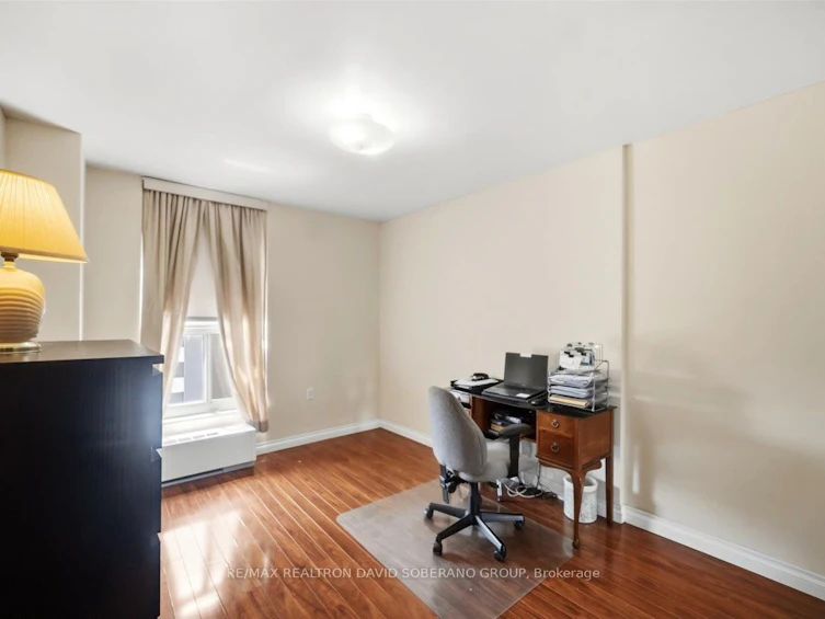 601-130 Neptune Drive, Toronto, ON, M6A 1X5 - 27