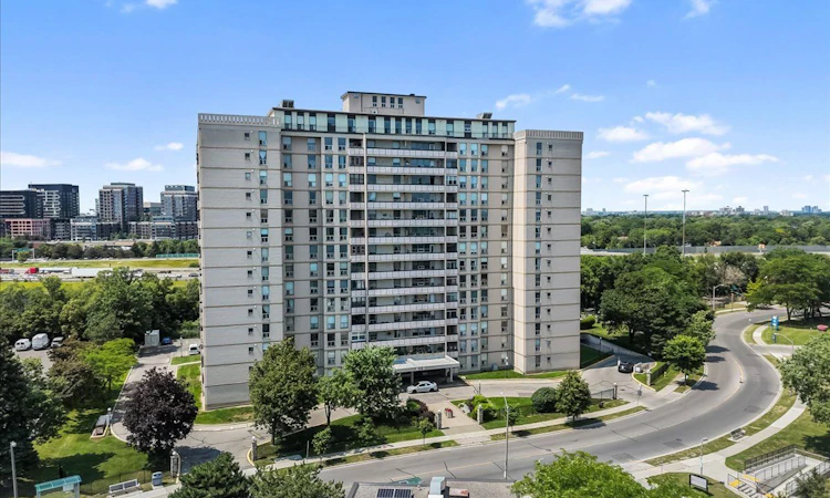 601-130 Neptune Drive