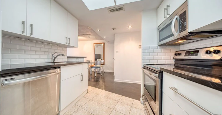 2902-1001 Bay Street, Toronto, ON, M5S 3A6 - 9