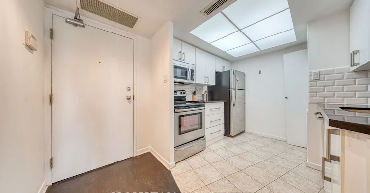 2902-1001 Bay Street, Toronto, ON, M5S 3A6 - 7