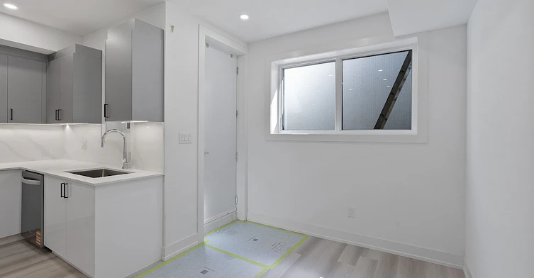 Bsmt-591 Oakwood Avenue, Toronto, ON, M6E 2X8 - 4