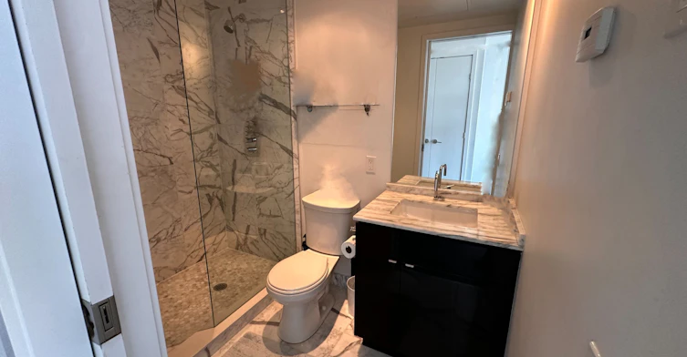2102-60 Colborne Street, Toronto, ON, M5E 0B7 - 10