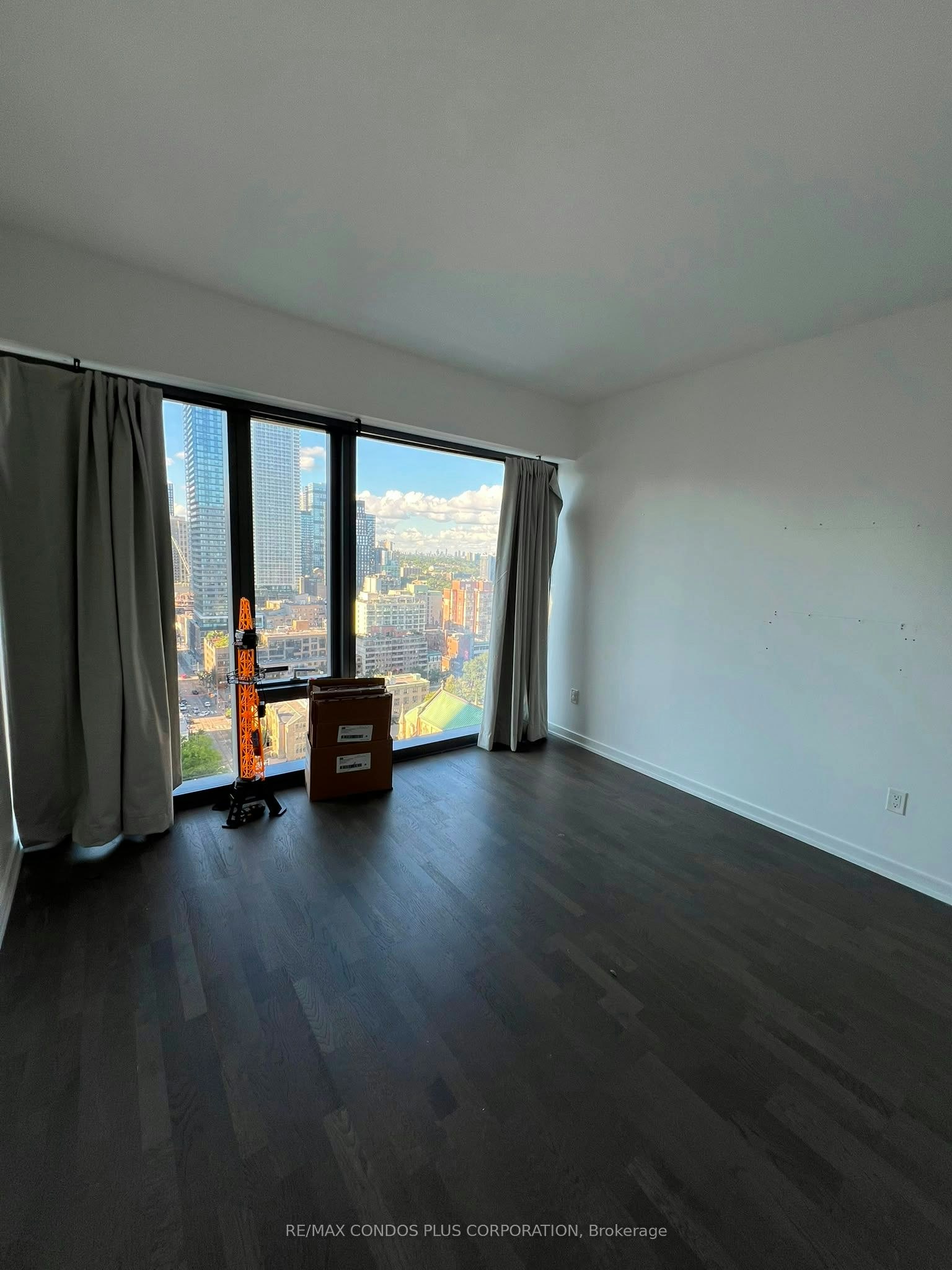 2102-60 Colborne Street, Toronto, ON, M5E 0B7 - 11