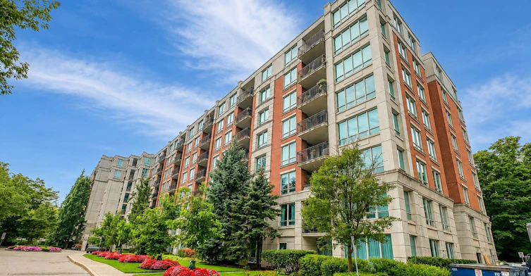 305-18 William Carson Crescent, Toronto, ON, M2P 2G6
