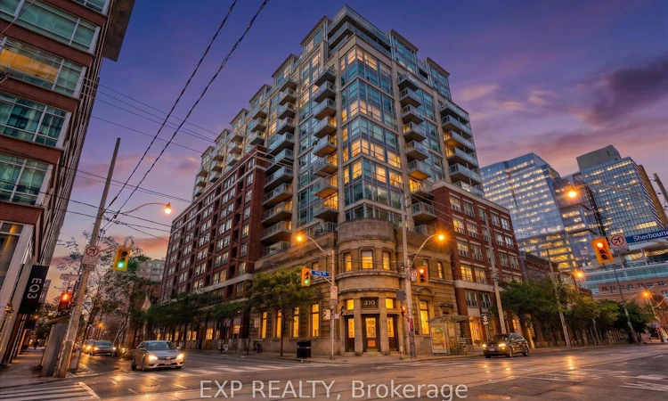 408-230 King Street E