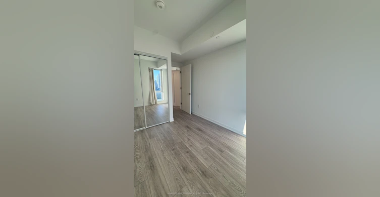 1907-10 Oak Street, Toronto, ON, M5A 0Z1 - 17