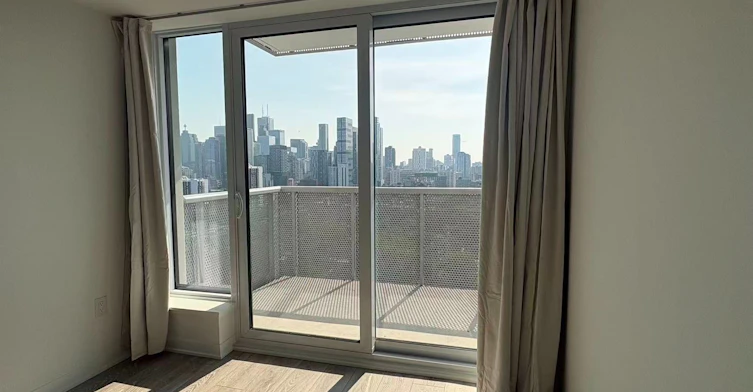 1907-10 Oak Street, Toronto, ON, M5A 0Z1 - 14