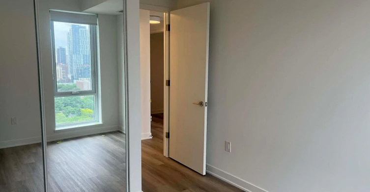 1907-10 Oak Street, Toronto, ON, M5A 0Z1 - 16