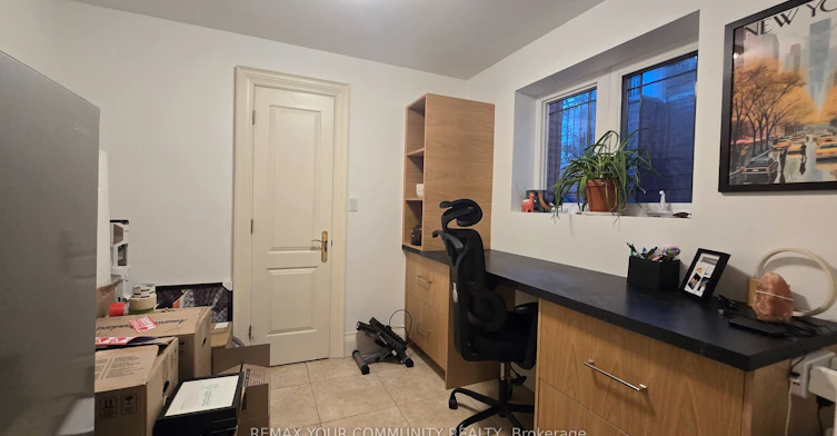 Basement-260 Rusholme Road, Toronto, ON, M6H 2Y8 - 20