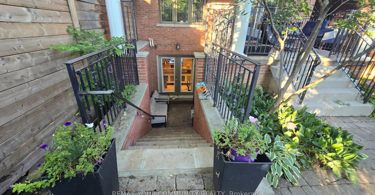Basement-260 Rusholme Road, Toronto, ON, M6H 2Y8 - 25
