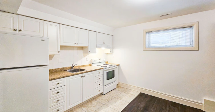 Basement 2-22 Roberta Drive, Toronto, ON, M6A 2J5