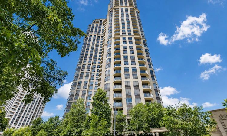 323-80 Harrison Garden Boulevard