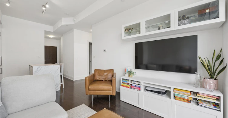 PH 122-460 Adelaide Street E, Toronto, ON, M5A 0E7 - 17