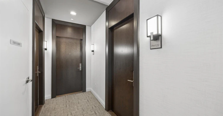 PH 122-460 Adelaide Street E, Toronto, ON, M5A 0E7 - 5