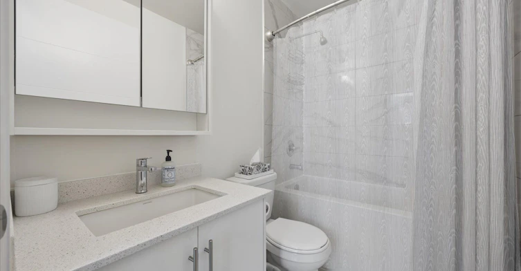 PH 122-460 Adelaide Street E, Toronto, ON, M5A 0E7 - 27