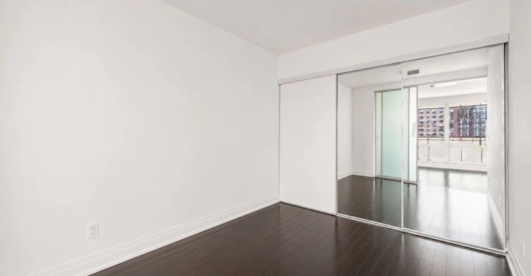 1410-80 John Street, Toronto, ON, M5V 3X4 - 9