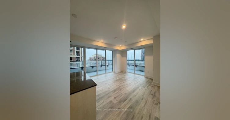 1404-10 Inn ON The Park Drive, Toronto, ON, M3C 0P9 - 8