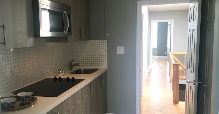 Top Floor-305 Margueretta Street, Toronto, ON, M6H 3S4 - 7