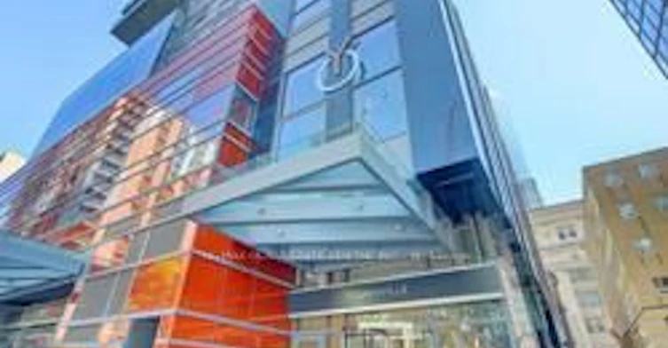 1011-7 Grenville Street, Toronto, ON, M4Y 0E9 - 3