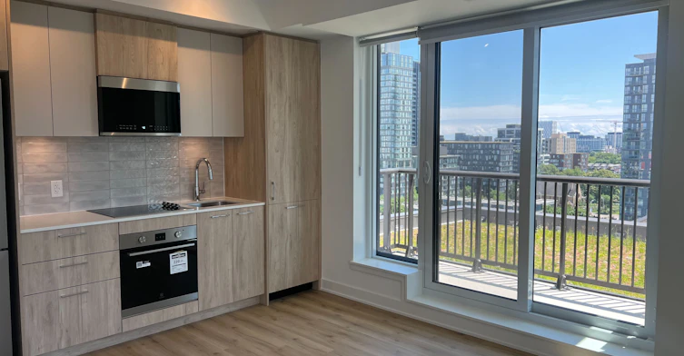 931-30 Dreamers Way, Toronto, ON, M5A 0Y7 - 9