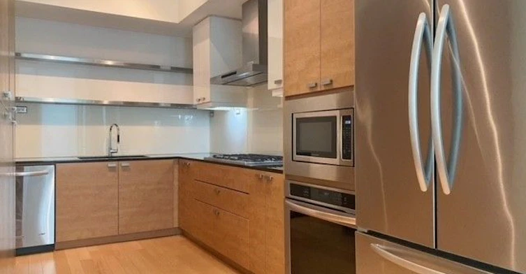 Th11-121 Mcmahon Drive, Toronto, ON, M2K 0C1 - 3