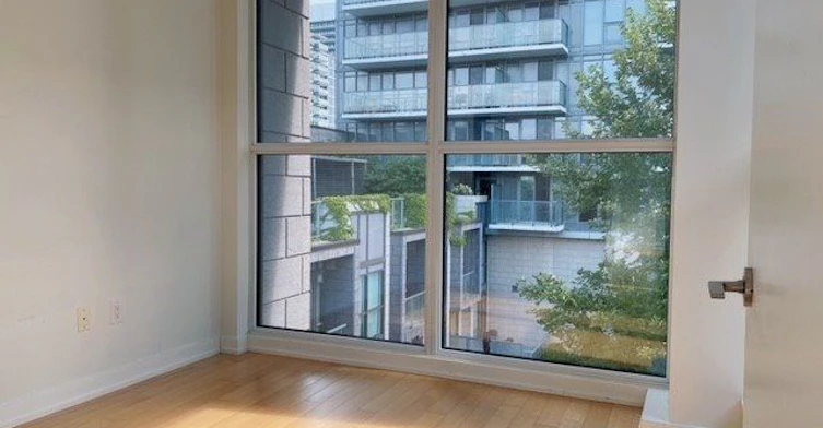 Th11-121 Mcmahon Drive, Toronto, ON, M2K 0C1 - 14