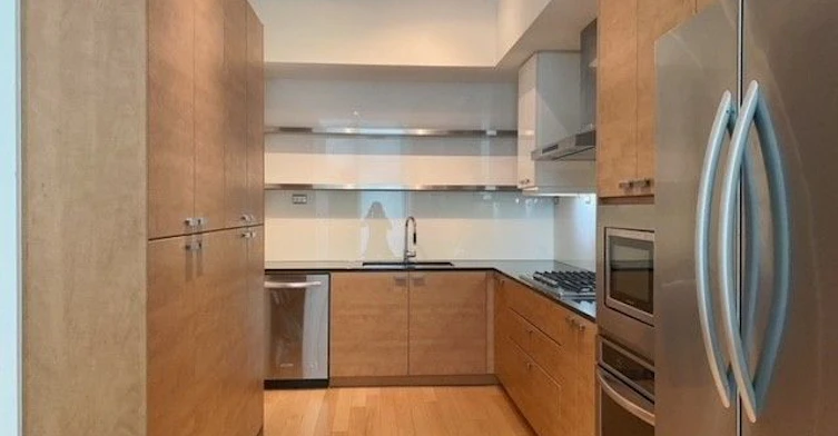 Th11-121 Mcmahon Drive, Toronto, ON, M2K 0C1 - 4