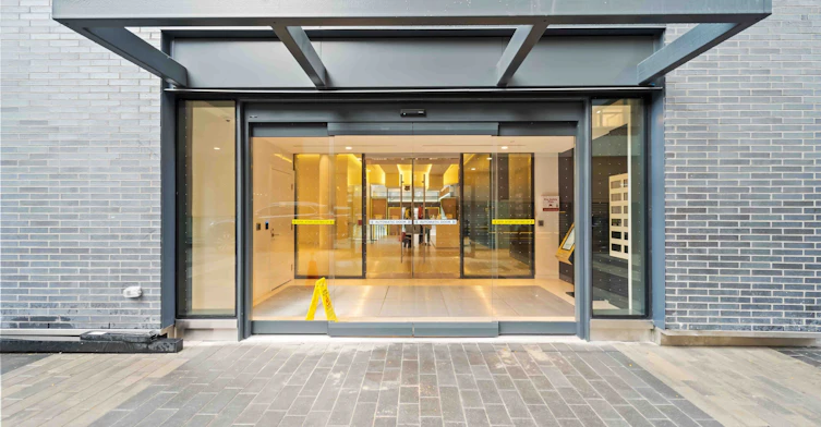 812-158 Front Street E, Toronto, ON, M5A 0K9 - 3