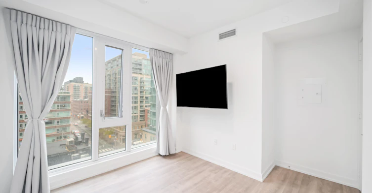 812-158 Front Street E, Toronto, ON, M5A 0K9 - 28