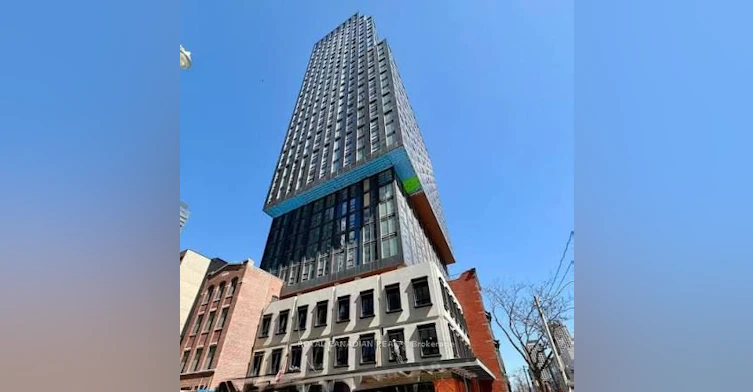 609-100 Queen Street E, Toronto, ON, M5C 0B5