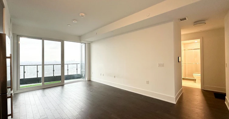 3515-585 Bloor Street E, Toronto, ON, M4W 0B3 - 8