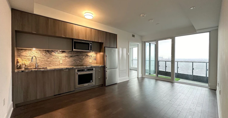 3515-585 Bloor Street E, Toronto, ON, M4W 0B3 - 4