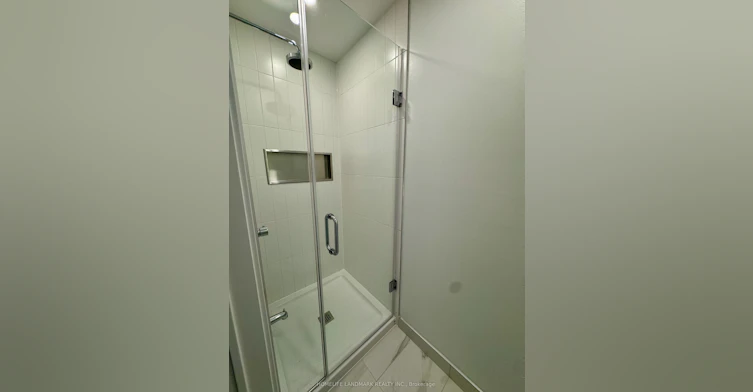 548-30 Dreamers Way, Toronto, ON, M5A 0Y7 - 7