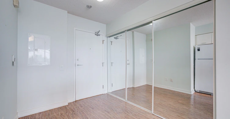 305-15 Singer Court, Toronto, ON, M2K 0B1 - 9