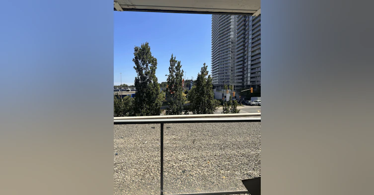 206-19 Singer Court, Toronto, ON, M2K 0B2 - 13