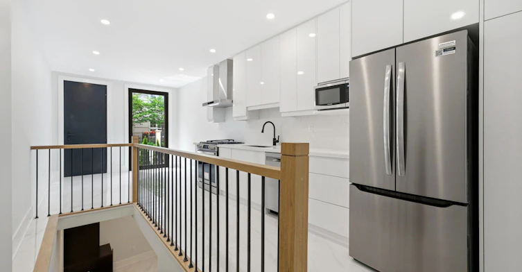 2-21 Belmont Street S, Toronto, ON, M5R 1P9 - 4