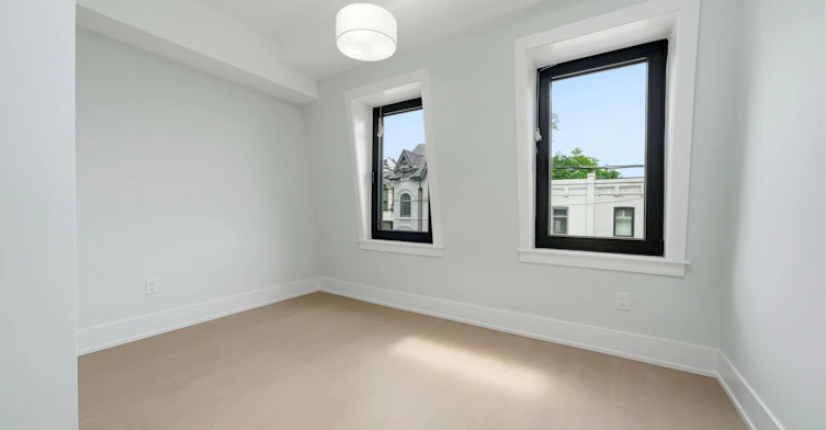 2-21 Belmont Street S, Toronto, ON, M5R 1P9 - 9