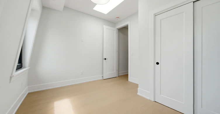 2-21 Belmont Street S, Toronto, ON, M5R 1P9 - 10
