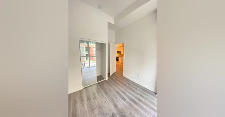 218-38 Iannuzzi Street, Toronto, ON, M5V 0E8 - 11