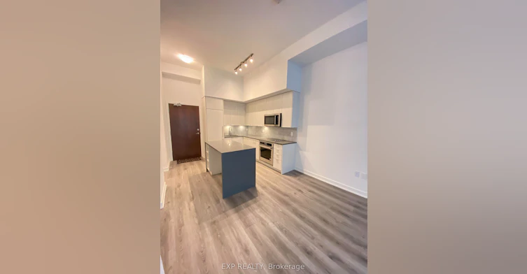 218-38 Iannuzzi Street, Toronto, ON, M5V 0E8 - 7