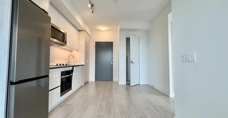 1823-5858 Yonge Street, Toronto, ON, M2M 0C6 - 3