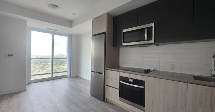 2123-5858 Yonge Street, Toronto, ON, M2M 3T3 - 4