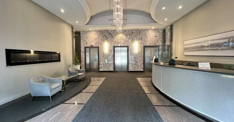 513-555 Yonge Street, Toronto, ON, M4Y 3A6 - 4