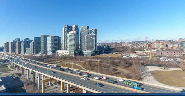 1807-231 Fort York Boulevard, Toronto, ON, M5V 1B2 - 17