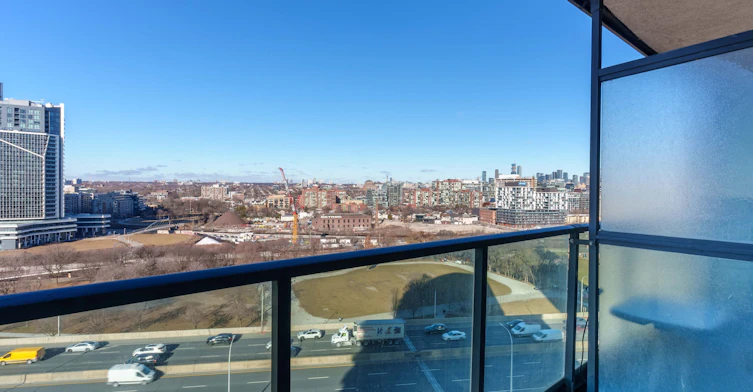 1807-231 Fort York Boulevard, Toronto, ON, M5V 1B2 - 25