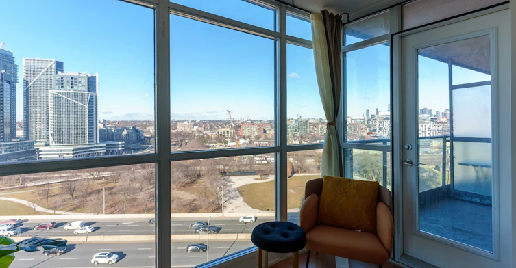 1807-231 Fort York Boulevard, Toronto, ON, M5V 1B2 - 16