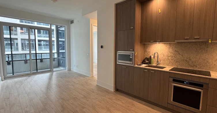 402-115 Denison Avenue, Toronto, ON, M5T 2N1 - 5