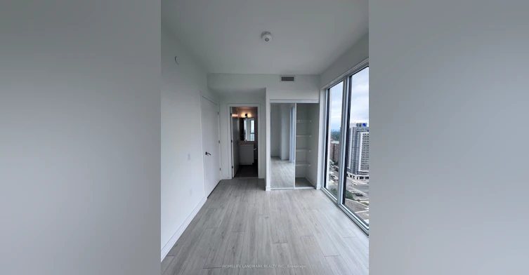 2223-5858 Yonge Street, Toronto, ON, M2M 0C6 - 4