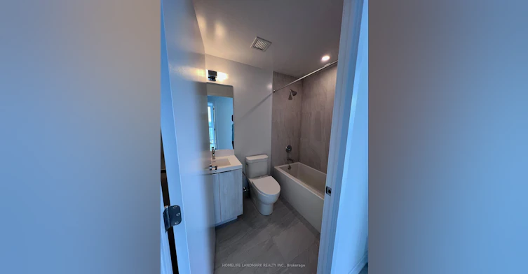 2223-5858 Yonge Street, Toronto, ON, M2M 0C6 - 5