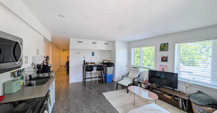 1-189 Sheridan Avenue, Toronto, ON, M6H 3M5 - 9
